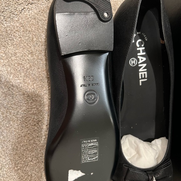 Chanel Flats BNIB - Picture 3 of 7